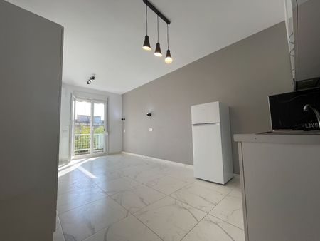 Studio/Γκαρσονιέρα για ενοικίαση Διοικητήριο (Κέντρο Θεσσαλονίκης) - Photo 4
