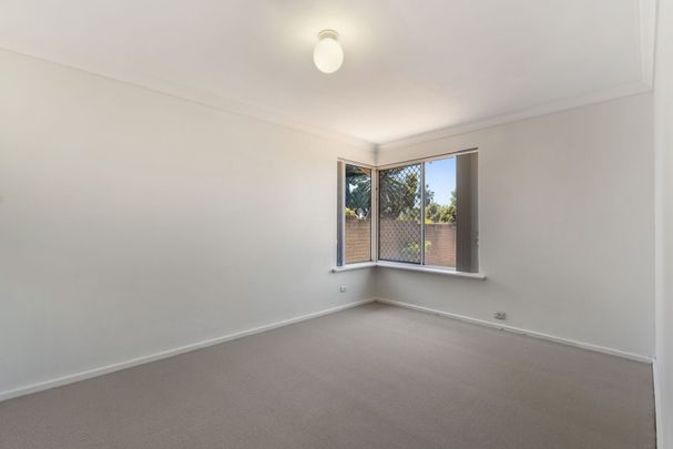 8 Poseidon Way, 6147, Parkwood Wa - Photo 1