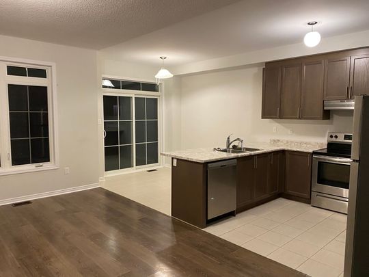 For Lease - 41 Kirby Avenue, Collingwood, Ontario - Photo 1