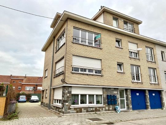 Appartement te huur in Zelzate - Photo 1