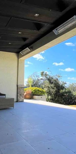 Gorgeous 5-Bedroom Family Home in Pukerangi Cr... - Photo 2