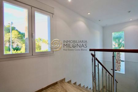 5 room luxury House for rent in Benidorm, Valencia - Photo 4