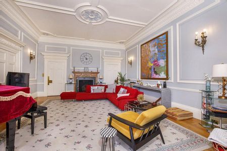 6 bedroom detached house to rent - Photo 5