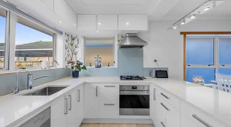 PAPATOETOE, 3 BEDROOMS - Photo 3