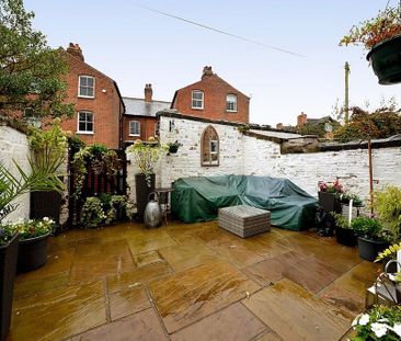 2 bedroom terraced house to rent - Photo 1