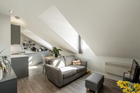 1 bedroom apartment to rent - Photo 2