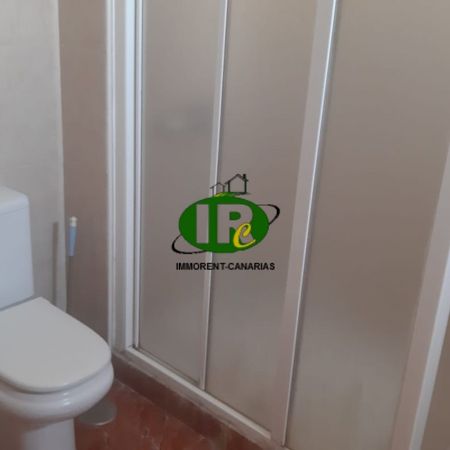 2 bedroom apartment with terrace on the 3rd floor for rent in El Tablero - Photo 4