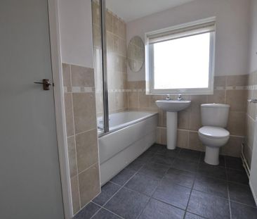 2 bedroom maisonette to rent - Photo 6