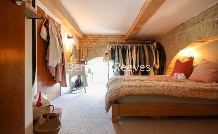 3 Bedroom flat to rent in Marlborough Road, Royal Arsenal Riverside, SE18 - Photo 5