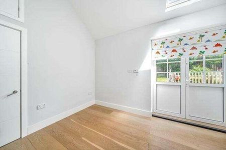 Stanmore Hill, Stanmore, HA7 - Photo 5