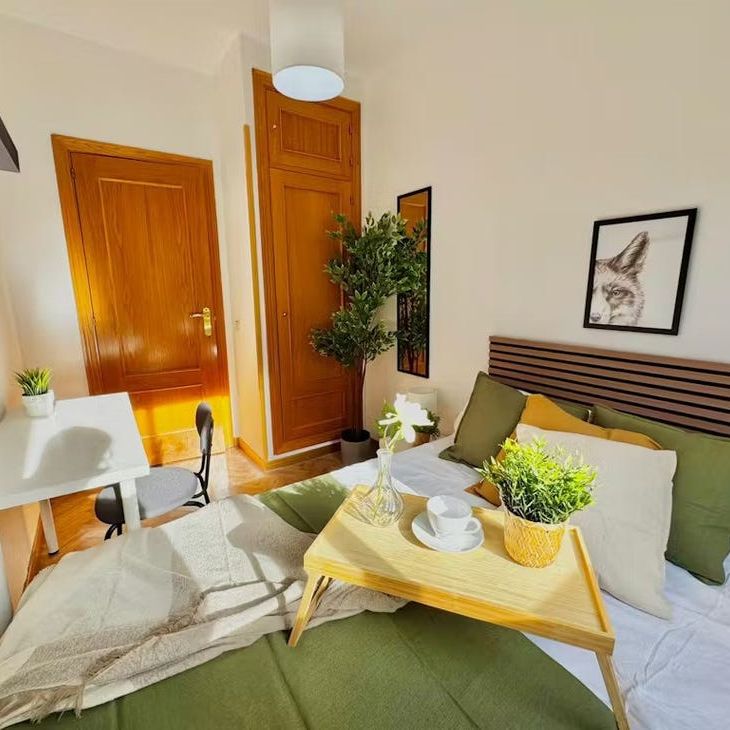 Calle del Golfo de Salónica, Madrid, Community of Madrid 28033 - Photo 1