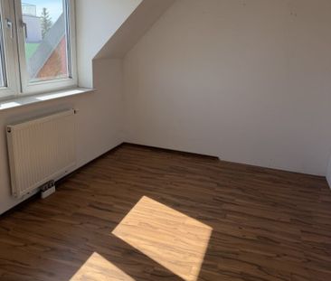 3 Zimmerwohnung - Parkplatz - Kellerabteil - UNBEFRISTET - Foto 3