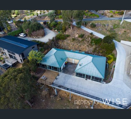 2/152 Blackstone Road, Blackstone Heights, Tas 7250 - Photo 4
