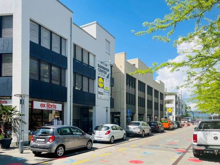 Frisch sanierte 3.5-Zimmerwohnung an zentraler Lage in Lyss - Foto 5