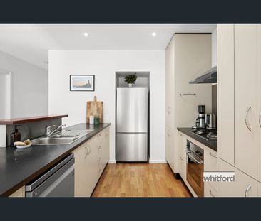 42 Sherbourne Terrace, Newtown, Vic 3220 - Photo 2