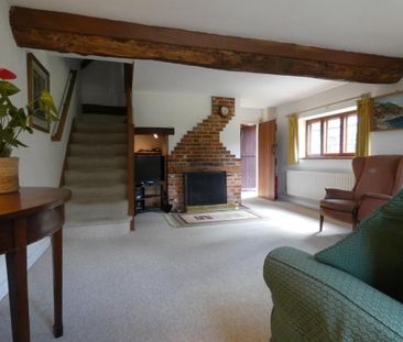 2 bedroom cottage to rent - Photo 1