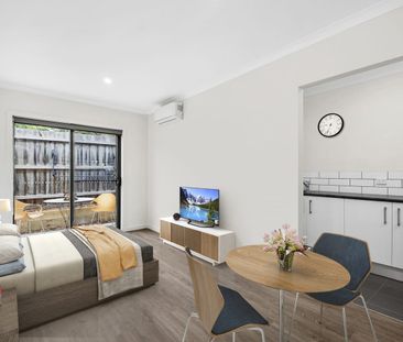 Appealing Studio Room + Electricity and Water Included! - Photo 2