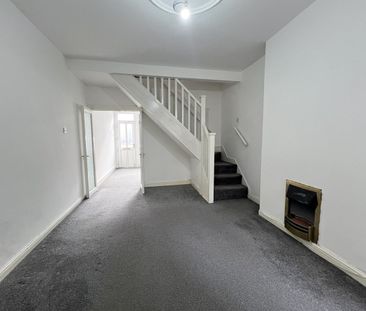 2 Bed Terraced House, Cecilia Road, LE2 - Photo 3