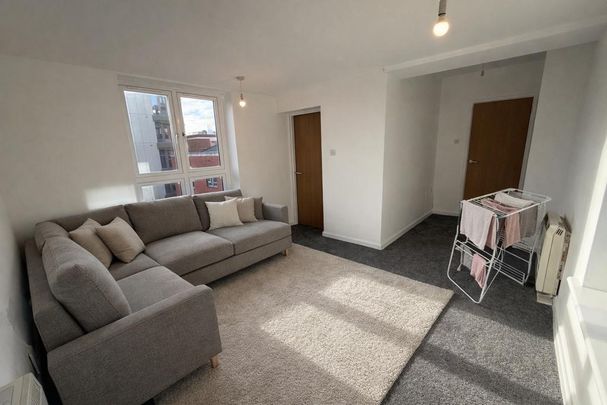 2 bedroom flat to rent - Photo 1