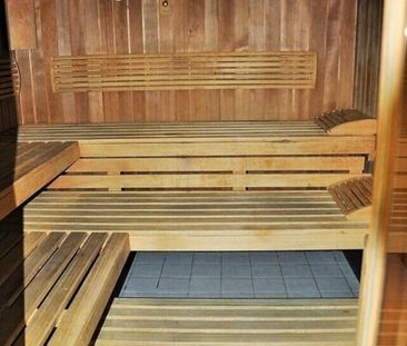 Nussdorf, ruhige + sonnige Wohnung mit 8m² Balkon, Schwimmbad 27°C,... - Foto 2