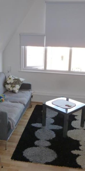 1 Bed Flat, Green Lanes, N13 - Photo 1