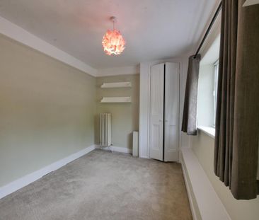 5 bedroom detached house to rent - Photo 5