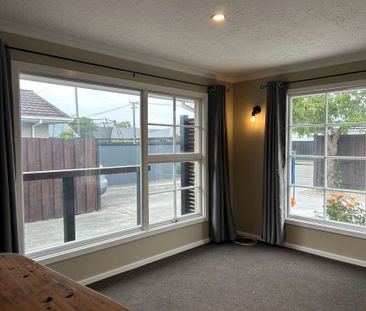 19 Normans Road - 2 Bedroom + Conservatory Townhouse - Photo 3