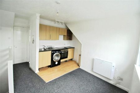 1 bedroom flat to rent - Photo 3