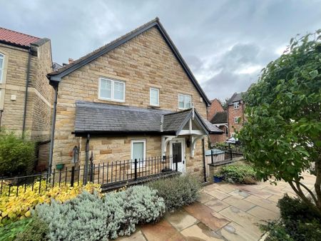 4 bedroom detached house to rent - Photo 5