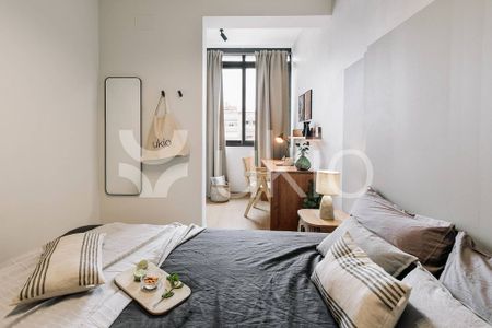 2 room luxury Apartment for rent in Barcelona, Catalonia - Photo 2