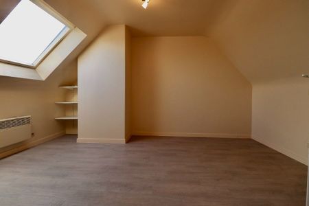 Ruim duplex appartement met 3 slaapkamers en garage - Photo 4