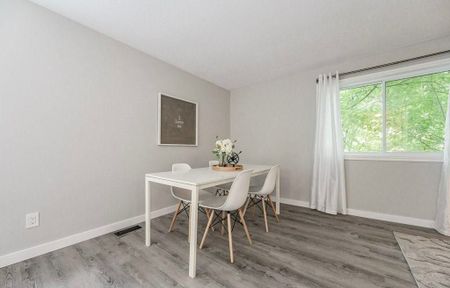 For Lease - 60 George Street Unit# B, Waterloo, Ontario - Photo 2