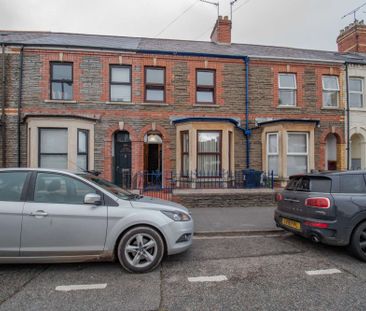 Stylish, spacious and homely - what more could you ask for? - Photo 1