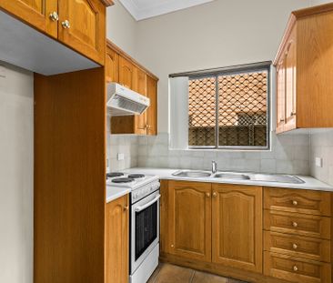 Modern 1-Bedroom Granny Flat in Prime Brighton-Le-Sands Location - Photo 1