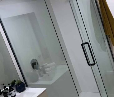 Sunny One Bedroom with views of Lyall Bay - Photo 5