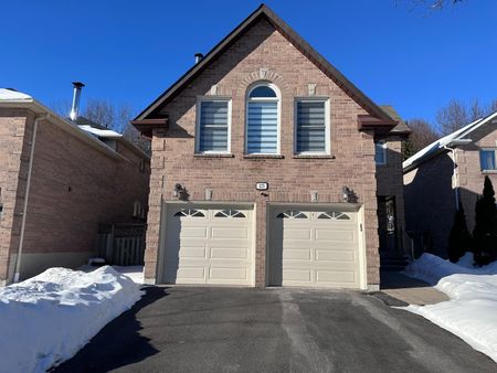 For Lease - 123 Ravenscroft Road, Ajax, Ontario - Photo 5