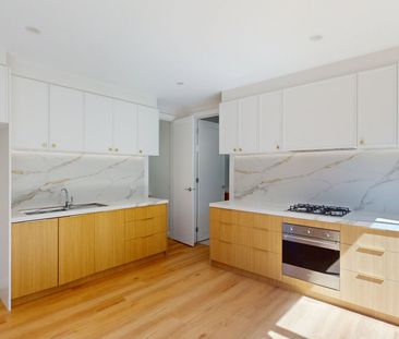 Modern Elegance in a Prime Location - Photo 4