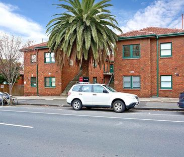04/180 Lennox Street, Richmond VIC 3121 - Photo 2
