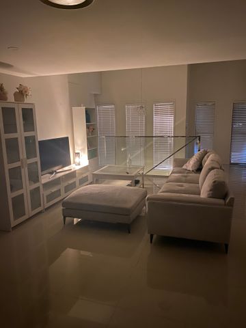 Springfield Lakes - Photo 3