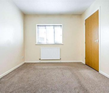 Onslow Court, Caldecotte, Milton Keynes, Buckinghamshire, MK7 - Photo 2