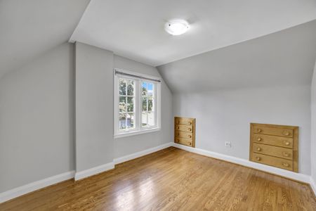 For Lease - 978 North Shore Boulevard, Burlington, Ontario - Photo 3