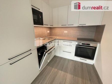 Pronájem bytu 2+kk 52 m2 - Photo 3