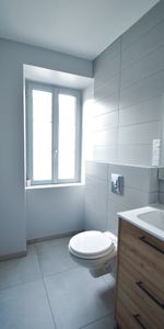 Location Appartement 3 pièces 65m² GANNAT 03800 - Photo 4