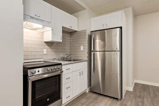 Premier Suite - 1 Bedroom - Photo 1