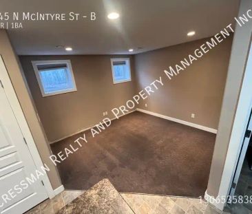145 McIntyre St — 1 Bedroom - Photo 4