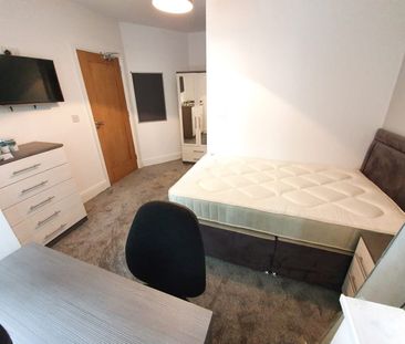 62 Oak Tree Lane Selly Oak - Photo 2