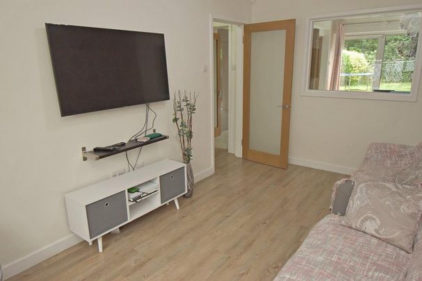 4 bedroom detached house to rent - Photo 1