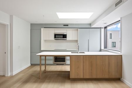 For Lease - 1730 Avenue Road Unit# 2, Toronto, Ontario - Photo 2