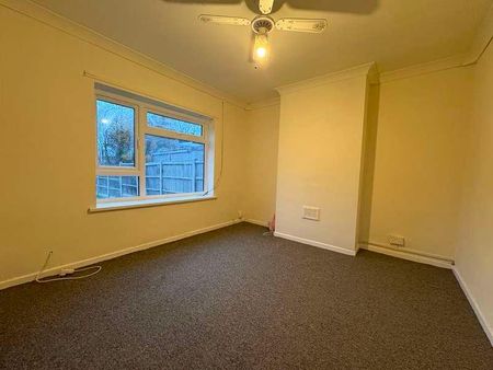 East Avenue, Donnington, Telford, TF2 - Photo 2