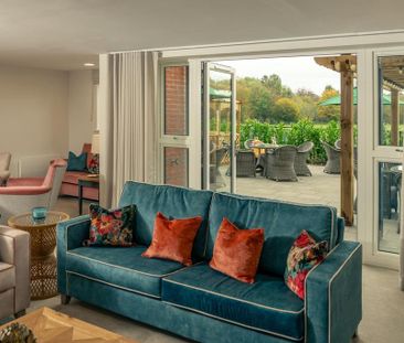 1 bedroom retirement property to rent - Photo 3